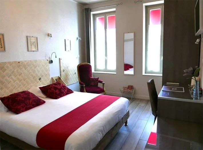 Hôtel pour 2 personnes, avec terrasse et jardin - 1