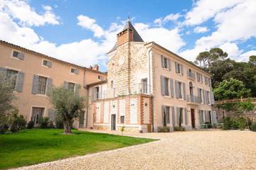Cottage pour 2 personnes, avec jacuzzi ainsi que jardin et sauna à Pézenas