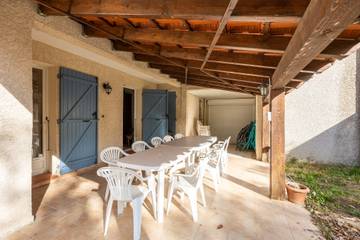 Ferienhaus für 15 Personen, mit Terrasse und Garten in Languedoc-Roussillon