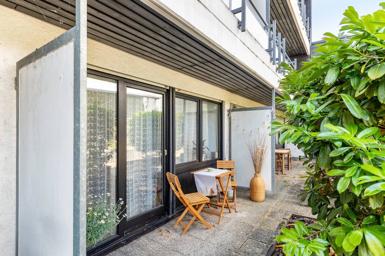 Apartamento entero, Apartamento 'Bergblick Terrasse Nähe Fluss' con vistas a la montaña y terraza privada in Bad Münster am Stein-Ebernburg, Bad Kreuznach