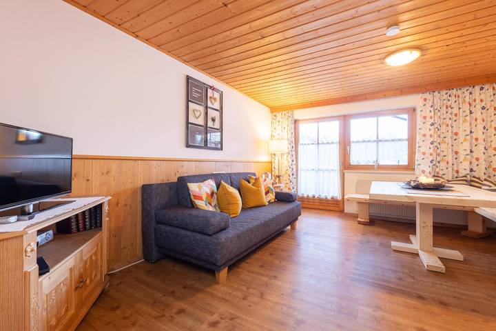 Ferienwohnung für 2 Personen, mit Ausblick und Garten, kinderfreundlich im Stubaital - 3