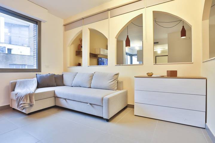 Ganze Wohnung, Ferienwohnung für 2 Personen mit Balkon/Terrasse in Neapel, Neapel Provinz