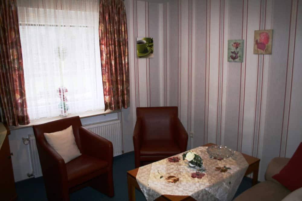 Ganze Wohnung, Ferienwohnung Irmgard Schüßler - Ferienwohnung Schüßler in Kleinern, Edertal