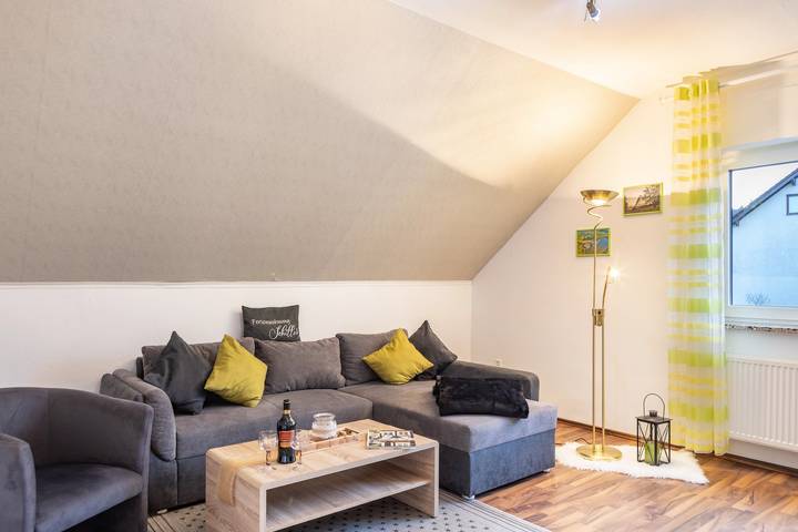 Ferienwohnung für 4 Personen, mit Balkon und Garten am Vogelsberg Region - 2