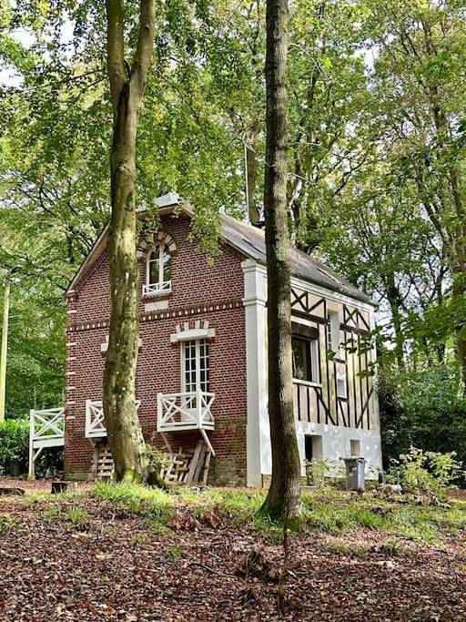 Three-Bedroom House in Bois de Cise, Ault