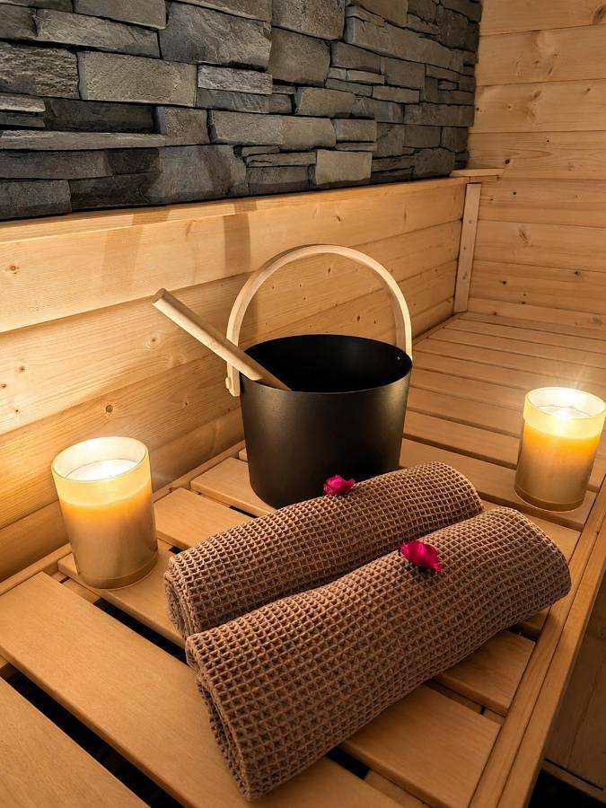 Suite Adawaspa - Sauna, Hammam et Spa privatifs in Lallaing, Département Nord