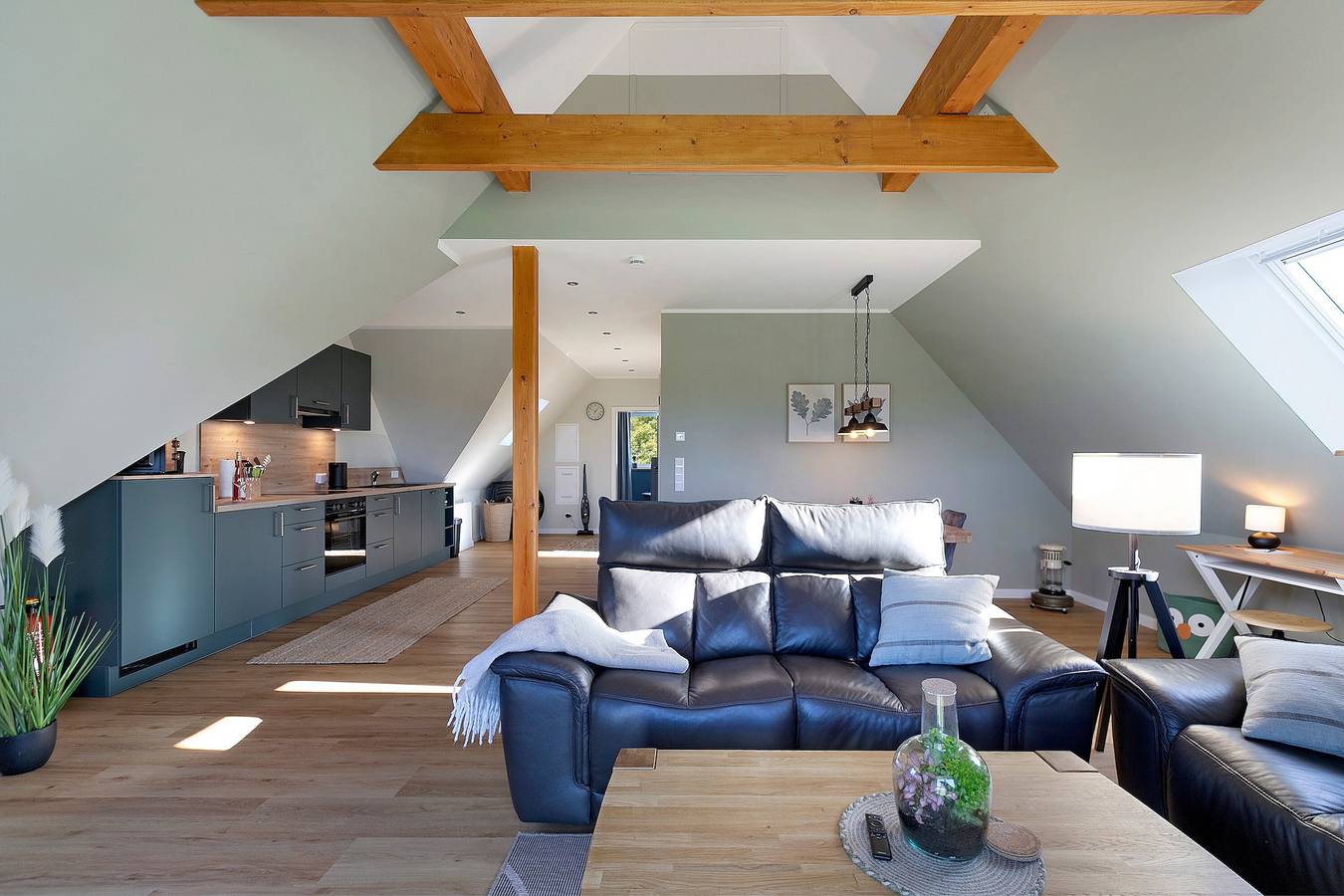 Apartamento inteiro, Apartamento 'Hygge Loft' com Wi-Fi in Högel, Grünes Binnenland