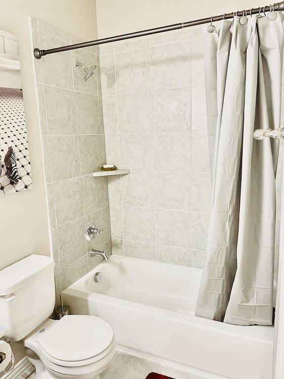 Brand new charming 2 bedroom Townhouse get away in Denton, Denton County