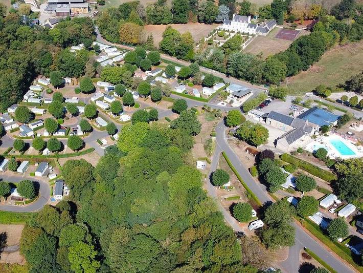 Mobil home pour 2 personnes, avec bassin pour enfant à Taden - 3