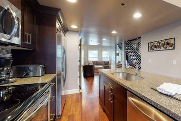 Vacation Apartment for 7 Guests in Park City UT, Utah, Picture 1