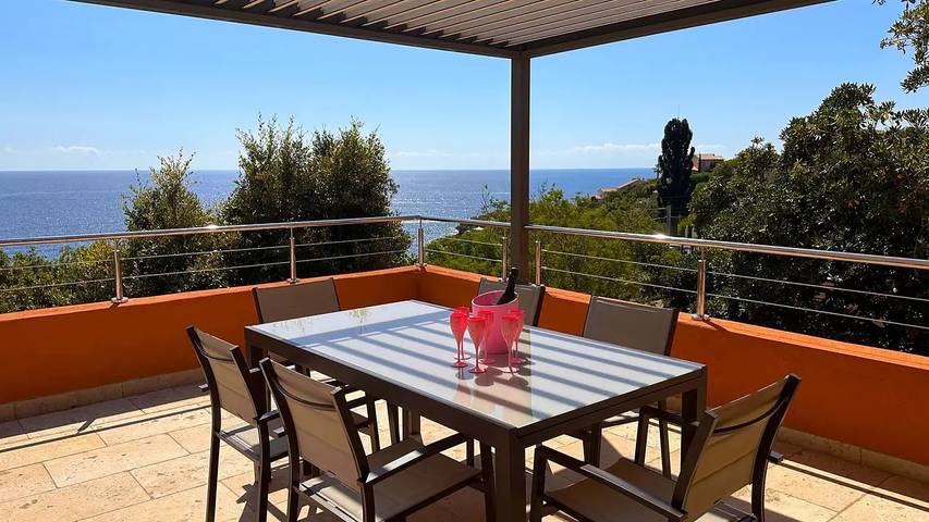 Gîte pour 8 personnes, avec jacuzzi et jardin ainsi que balcon et piscine dans Plage d'Anthéor - 3