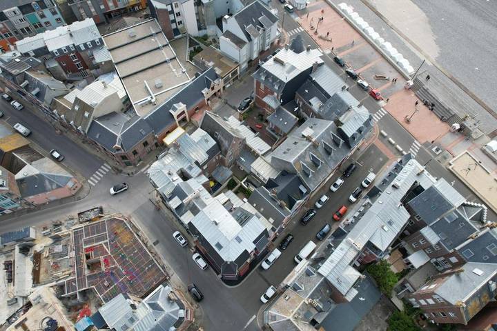 Gîte pour 4 personnes, avec terrasse et vue, animaux acceptés dans Office De Tourisme De Mers Les Bains - 2