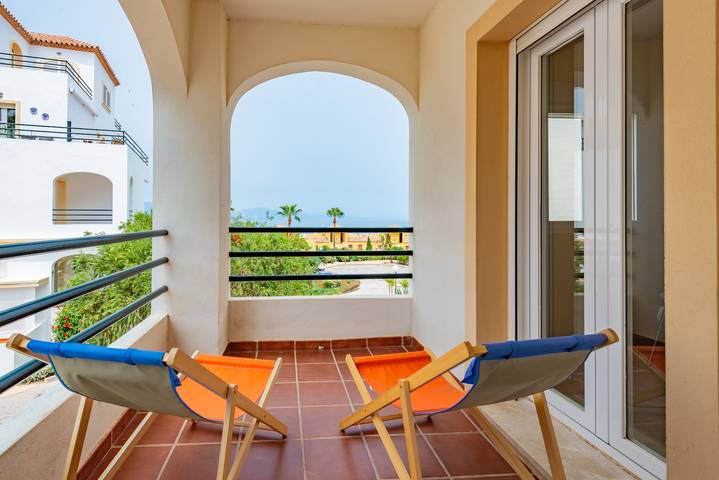 Ferienwohnung für 7 Personen, mit Kinderpool und Terrasse sowie Garten in Manilva - 3