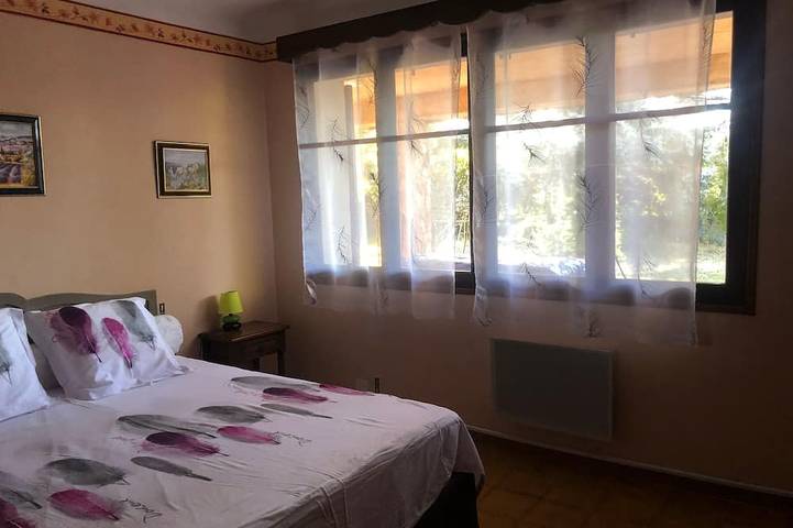 Location de vacances pour 4 personnes, avec jardin et terrasse, animaux acceptés à Lourmarin - 3