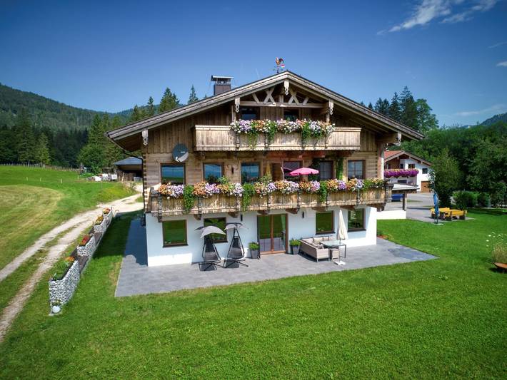 Ferienwohnung für 2 Personen, mit Balkon und Garten sowie Seeblick am Achensee