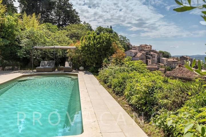 Ferienhaus mit Pool in Gehweite von Fayence in Fayence, Draguignan Region