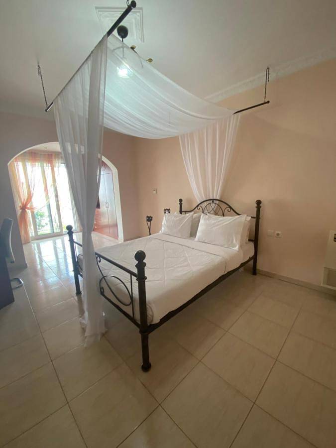 Ferienwohnung für 5 Personen, mit Balkon und Terrasse sowie Ausblick in Archangelos - 2