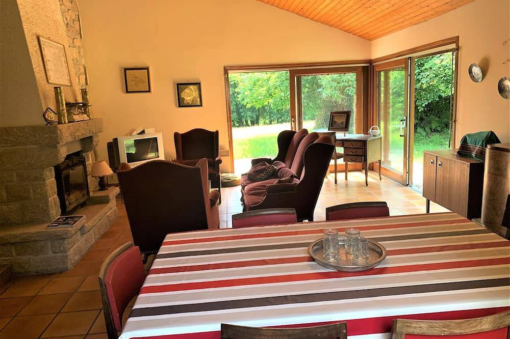 Pnr Millevaches Maison vacances Corrèze in Peyrelevade, Région d'Ussel