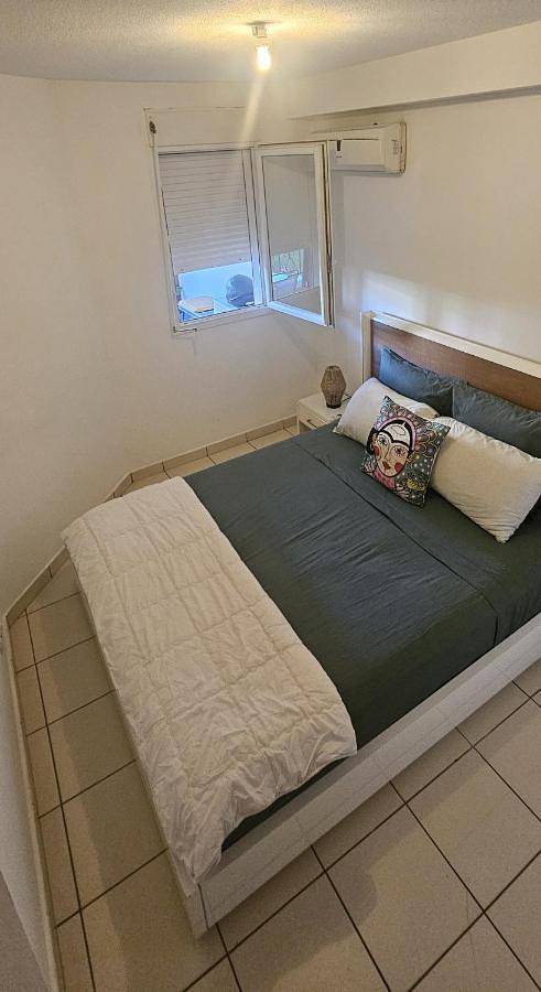 Gîte pour 2 personnes, avec terrasse et piscine dans La Bretagne - 3