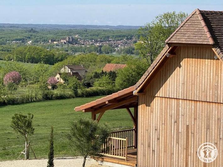 Location de vacances pour 6 personnes, avec jardin et terrasse dans Preyssac-d'Excideuil