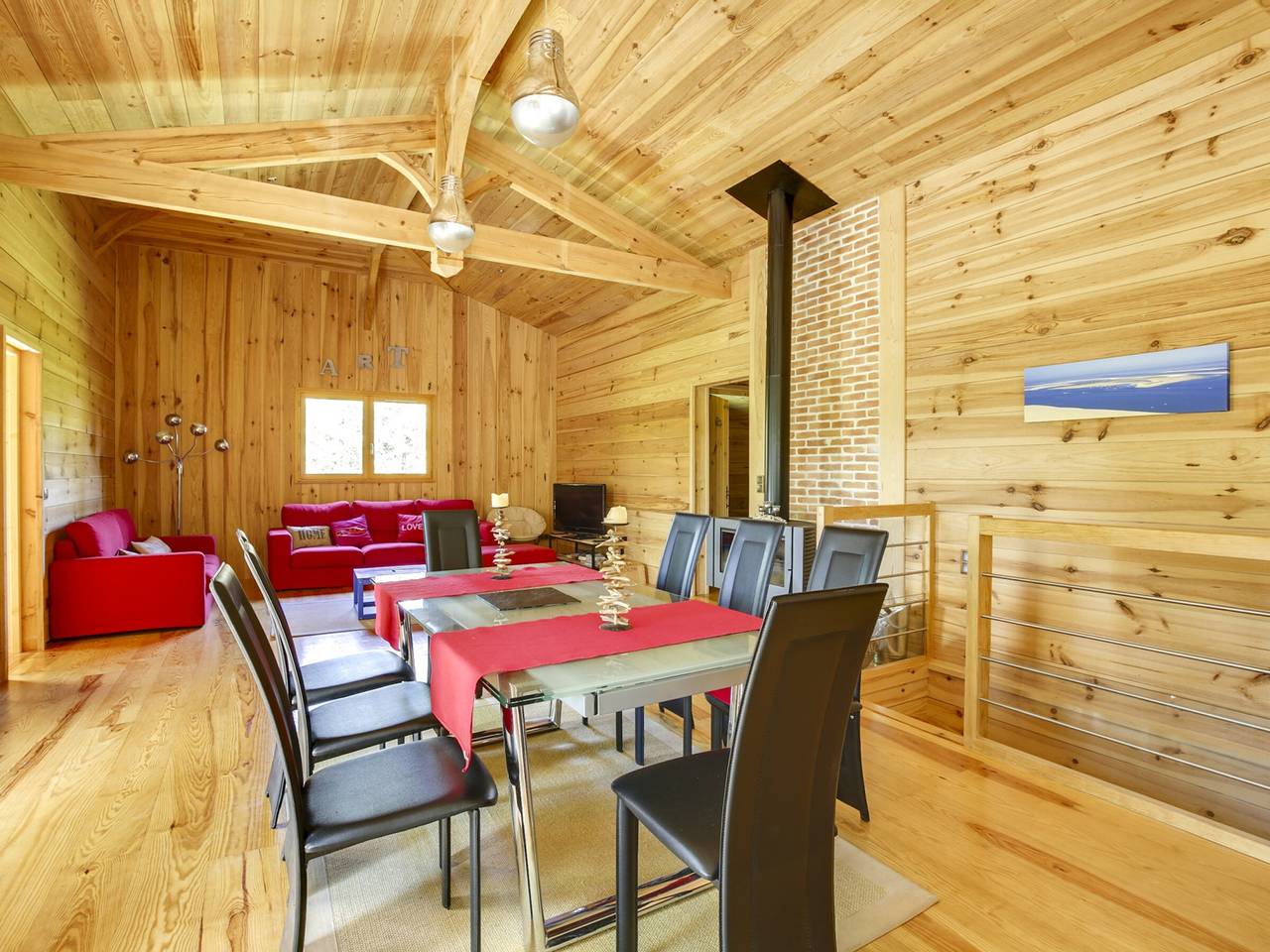 Beautiful wooden villa for 6 with terrace and Wi-Fi in Biscarrosse in Biscarrosse, Côte d’Argent