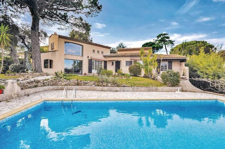 Holiday home for 8 people, with garden - 1