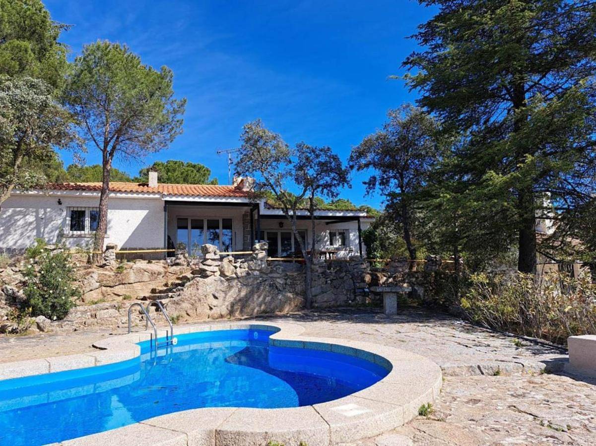 Chalet con piscina en Torrelodones in Torrelodones, Área Metropolitana de Madrid
