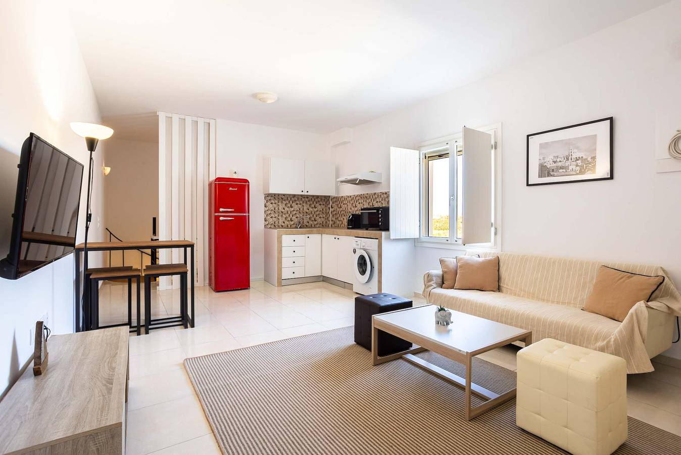 Apartamento entero, Apartamento de vacaciones para 4 personas con jardín in Santorini