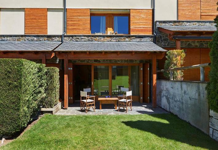 Apartamento para 6 personas, con vistas y jardín en Alp