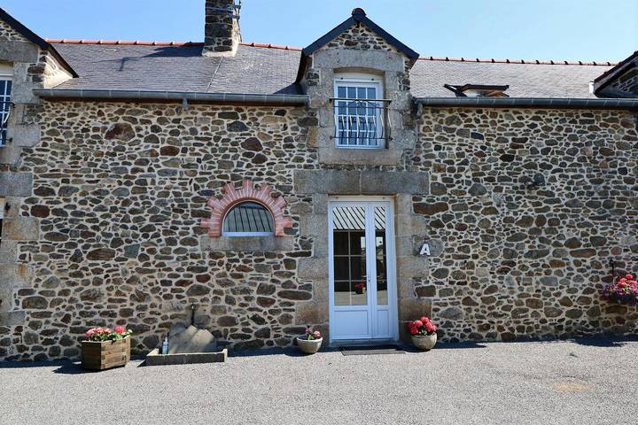 Gîte pour 4 personnes, avec jardin à Dinard - 2