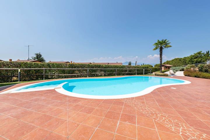 Gîte pour 4 personnes, avec bassin pour enfant ainsi que jardin et jacuzzi, animaux acceptés à San Zeno di Montagna - 2