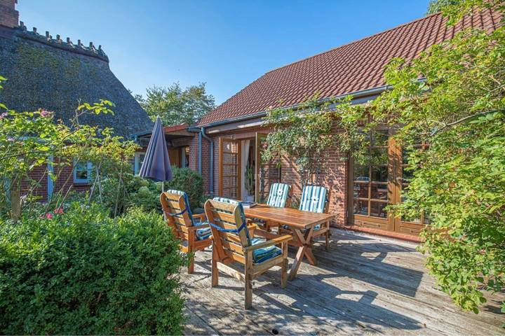 Ferienhaus für 4 Personen, mit Terrasse und Garten sowie Sauna in Boren - 2