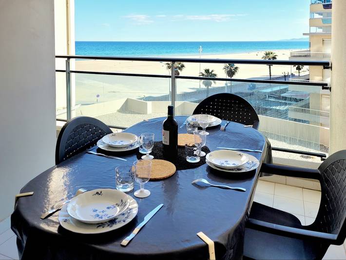Gîte pour 4 personnes, avec Terrasse dans Casino Du Canet En Rousillon