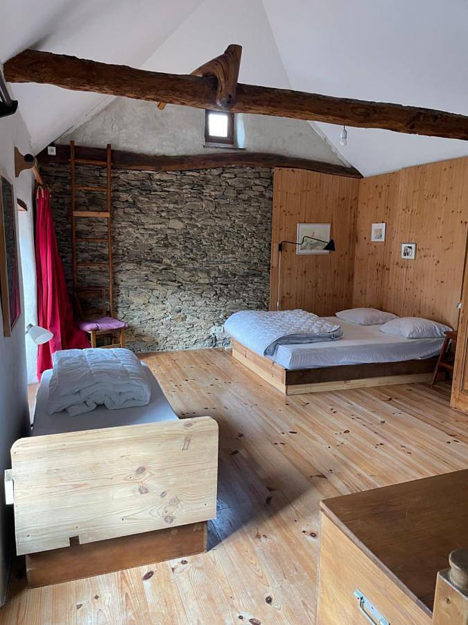 Location de vacances pour 4 personnes à Curvalle - 2