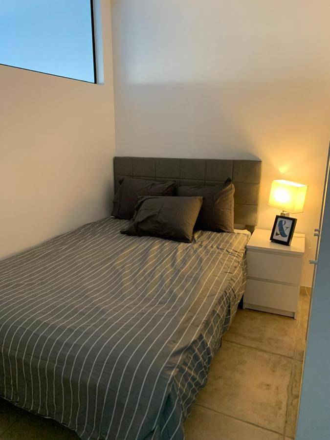 Ferienwohnung für 4 Personen, mit Kinderpool und Terrasse sowie Sauna, kinderfreundlich in Luxemburg (Stadt)