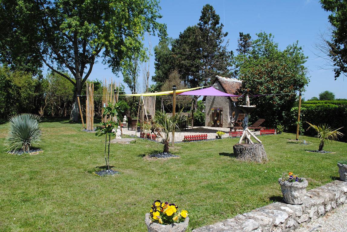 Au Domaine de Montouvrin - Chambre Papillons in Tauxigny, Vallée de la Loire