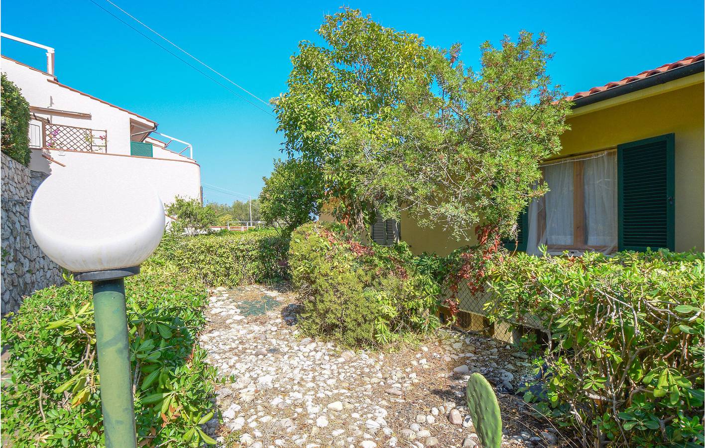 Appartamento intero, Appartamento con terrazza vista mare e parcheggio in Cavo, Isola d'Elba