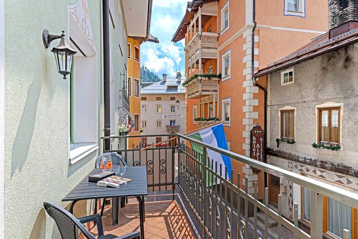 Apartament wakacyjny dla 6 osób, z balkon w Prowincja Belluno