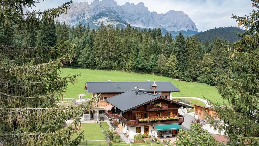 Ferienhaus für 5 Personen, mit Sauna und Garten sowie Balkon