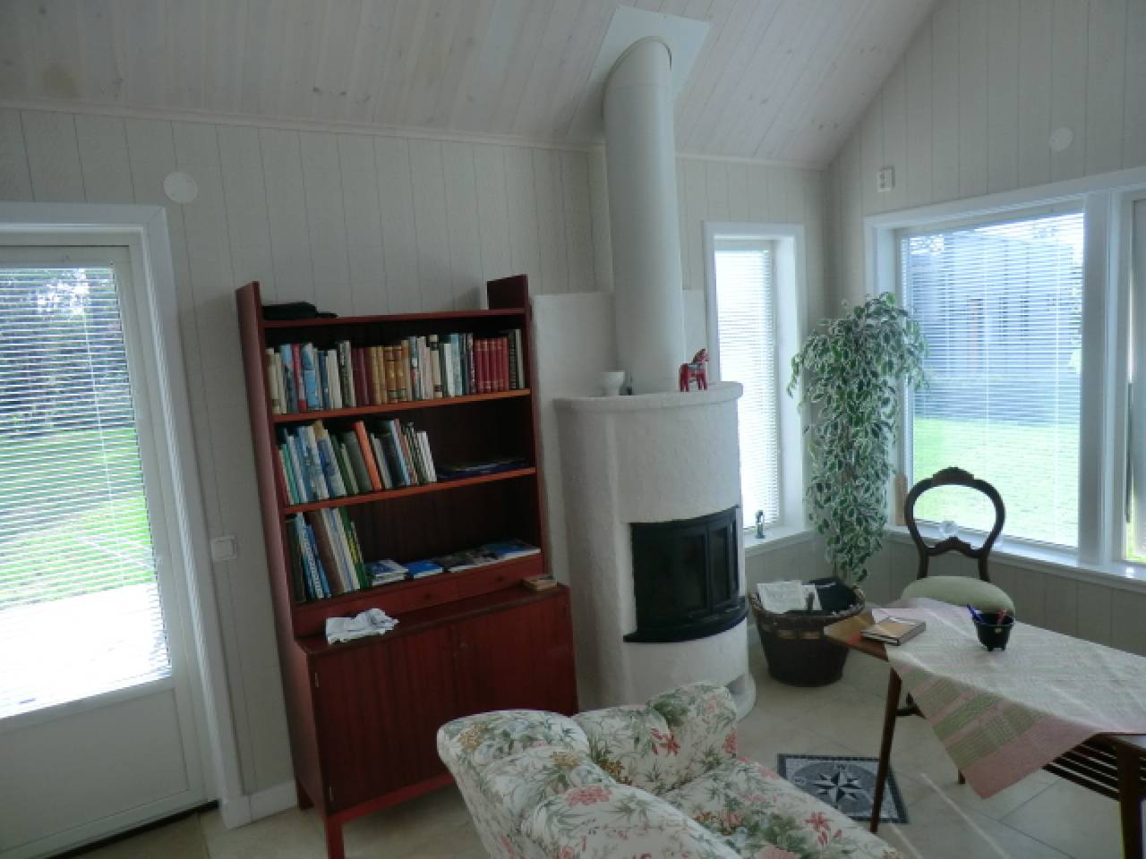 Ferienhaus in Traumlage 30 Meter vom See Vänern in Källby, Vänern