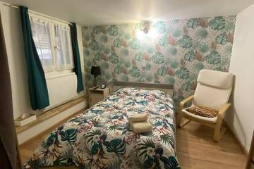 Gîte pour 4 personnes, avec terrasse et jardin à Dampmart