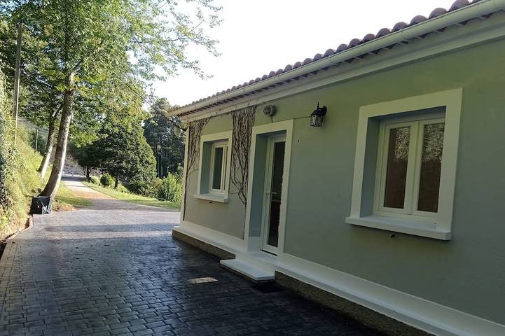 Casa rural para 4 personas en Brión