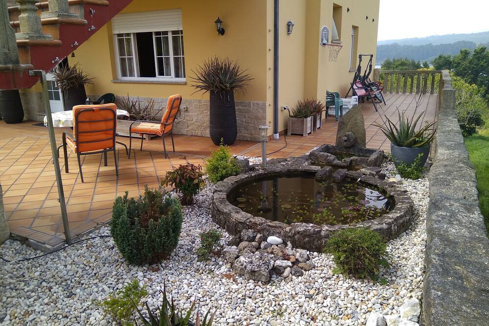 Haus am Meer in Taragoña, Rianxo