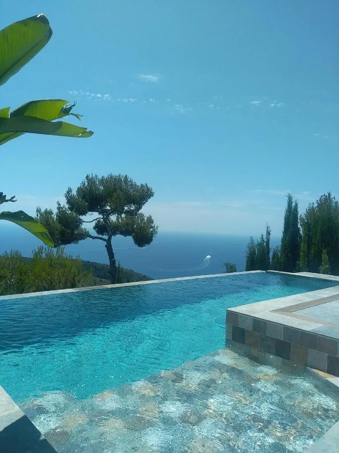 Apartamento de vacaciones para 4 personas, con jardín además de vistas y piscina - 1