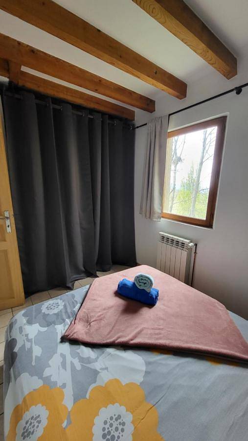 Appartement entier, Le duplex de Llo - Authentique, confort, terrasse in Llo, Parc naturel régional des Pyrénées catalanes