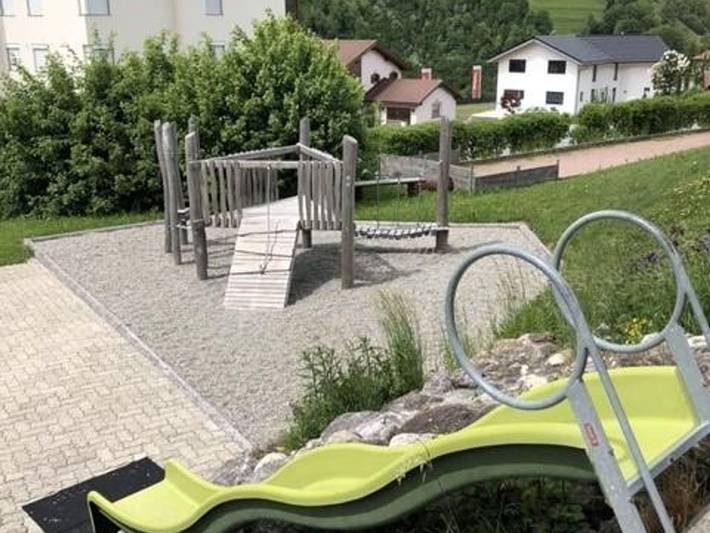 Ganze Ferienwohnung, Tgesa Tgampi T20 - 3  1/2 Zimmerwohnung - 4 Betten in Surses, Albula