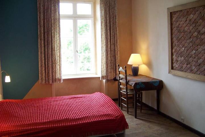 Location de vacances pour 8 personnes, avec jardin et terrasse ainsi que sauna et piscine à Prat - 3