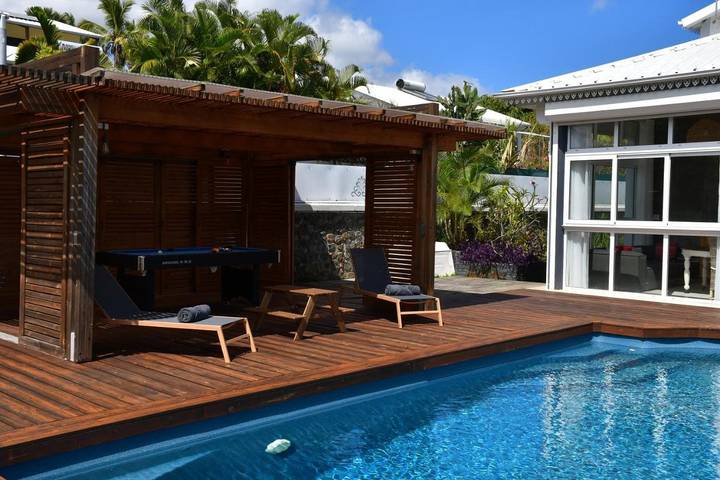 Location de vacances pour 2 personnes, avec jardin et piscine dans Bois de Nèfles - 4