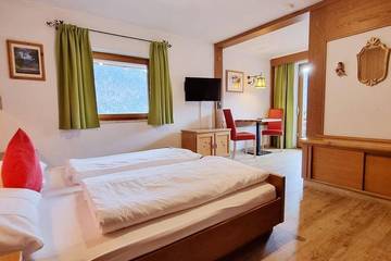 Ferienhaus für 9 Personen in Mittenwald, Bayerische Alpen, Bild 3