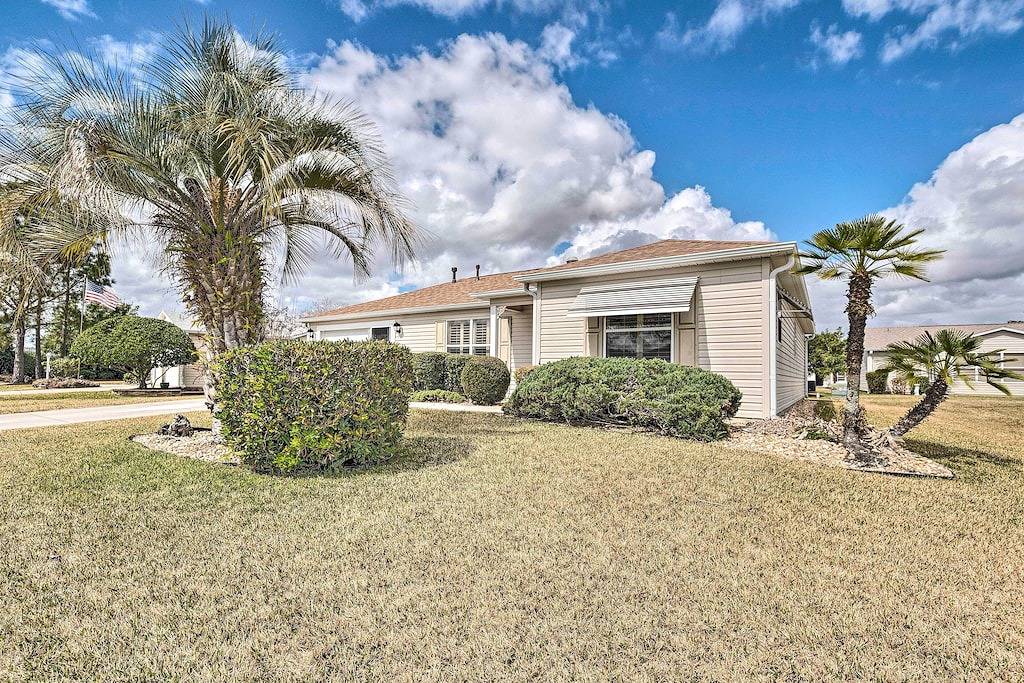 Home in The Villages w/ Lanai & Private Hot Tub! in The Villages, Sumter County
